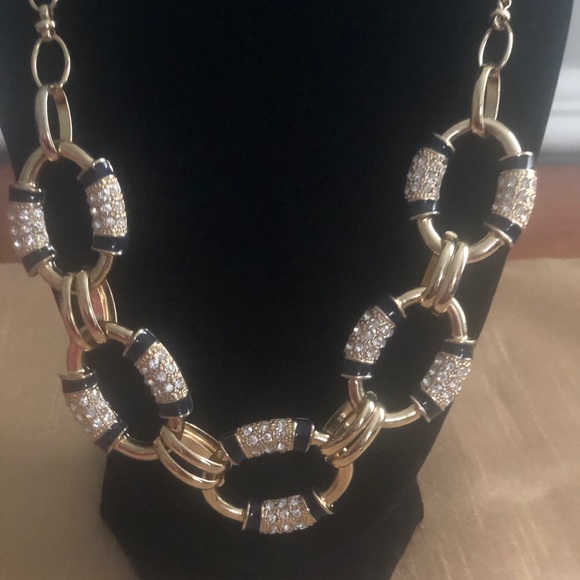 Banana Republic chunky necklace - Picture 2 of 3